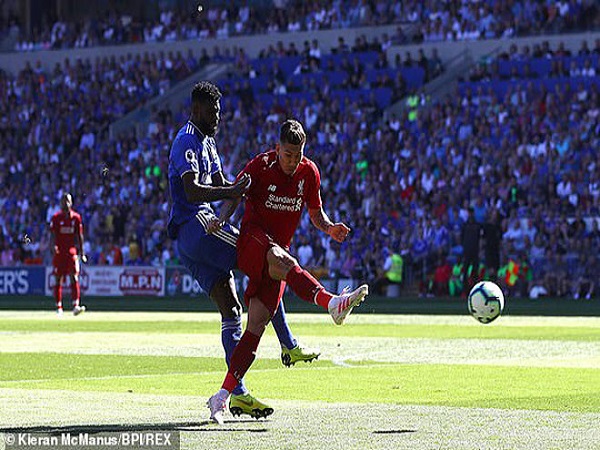 Cardiff City - Liverpool: Tuyệt phẩm vô-lê